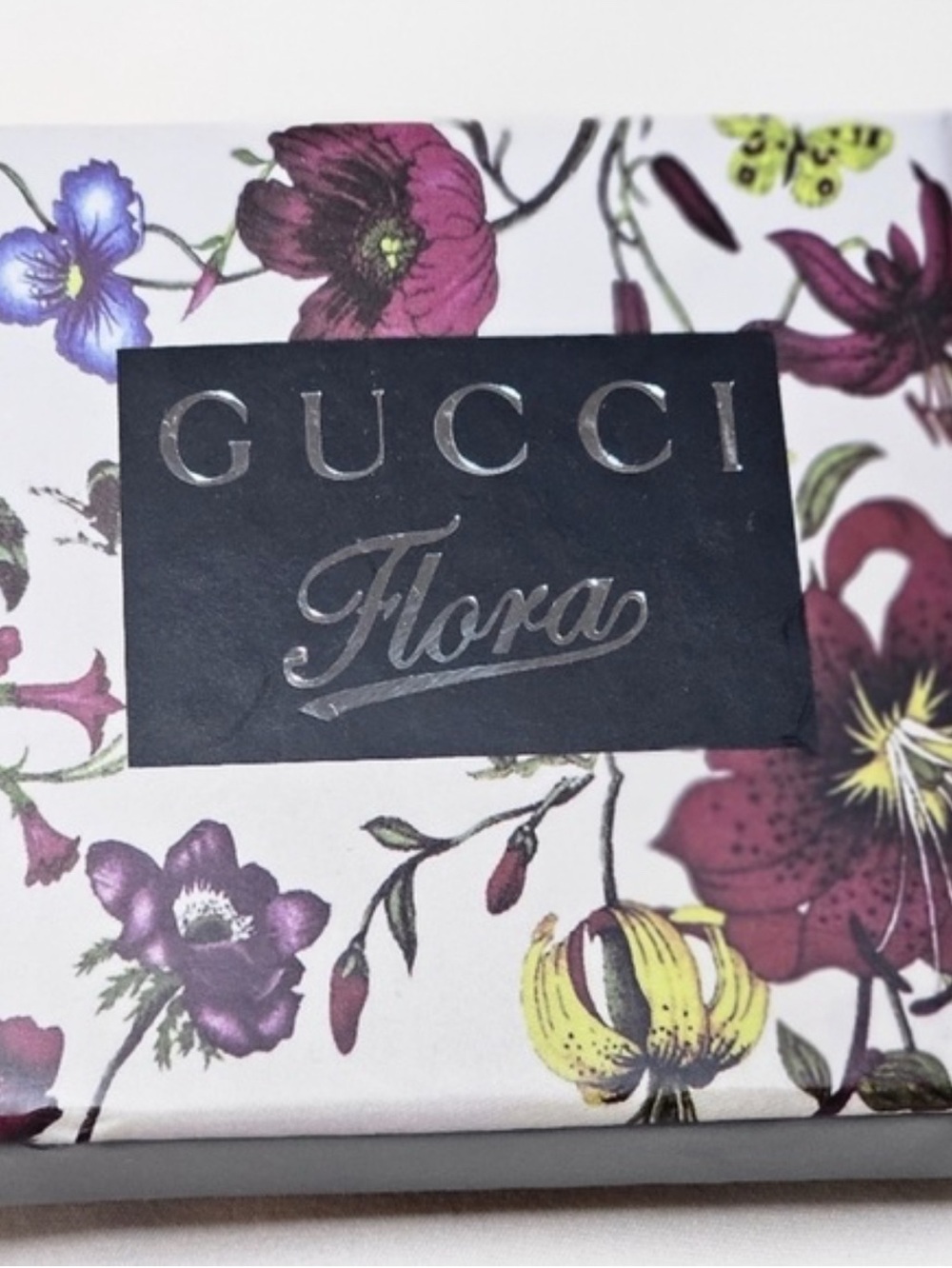 Gucci Garden Flora Compact Two Sided Mirror - Picture 5 of 12